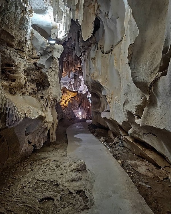 Trung Trang Cave