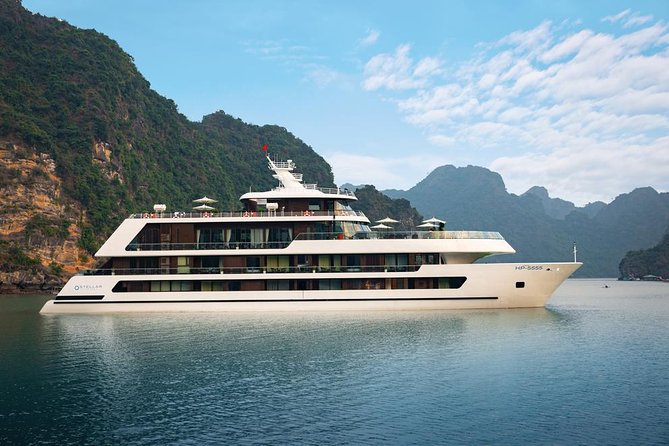 where to book halong bay cruise